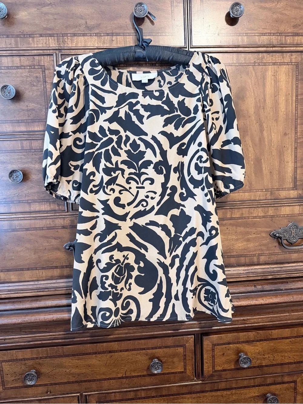 LOFT lightweight blouse